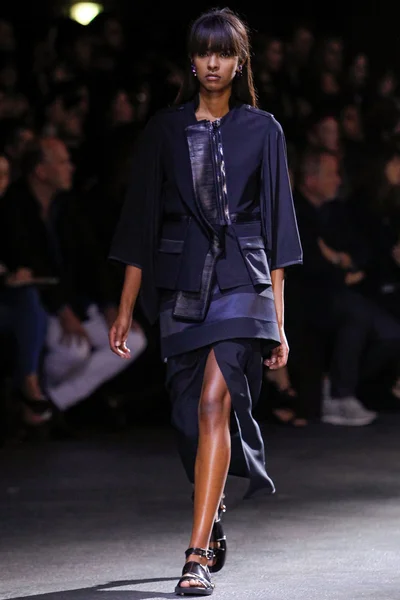 Look 2